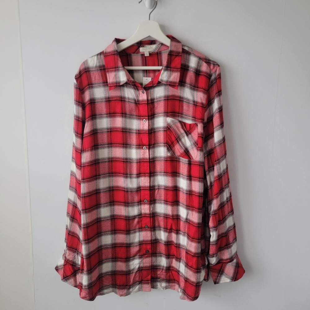 Talbots women's Plaid Button up Shirt Size XL chest pockets Long Sleeve